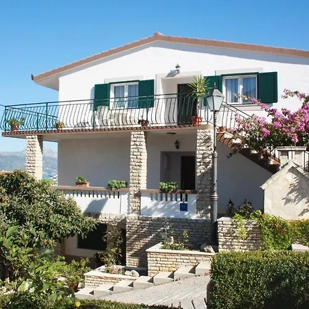 Mastrinka 2049a Trogir